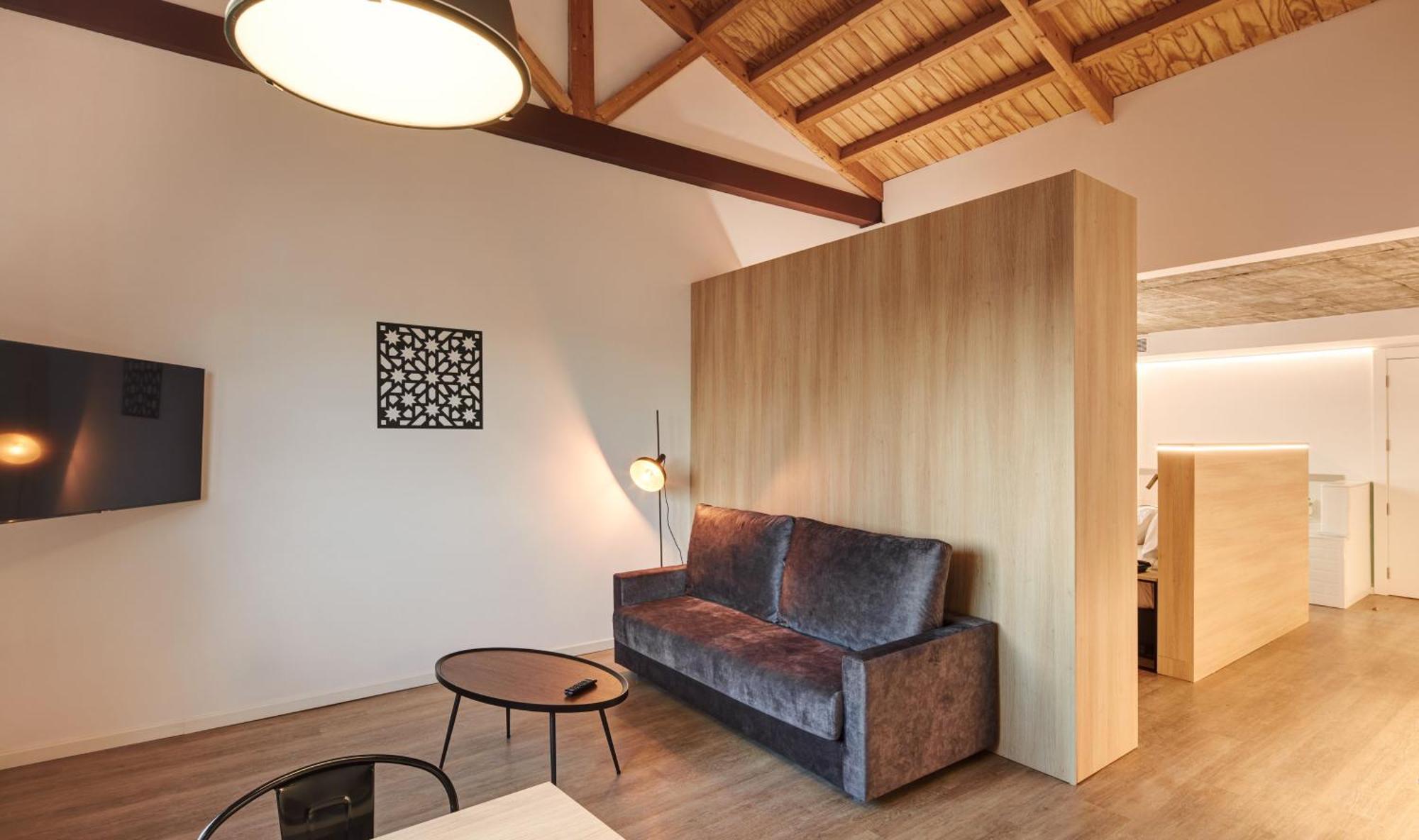 Sercotel Granada Suites — Photos 2